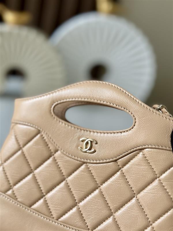 2026131221458153 570